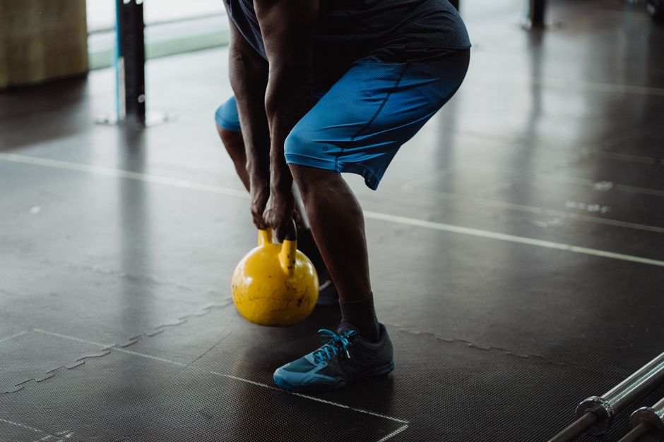 Kettlebell Cossack Squat — How to Do It, Muscles Worked, and Mistakes to Avoid