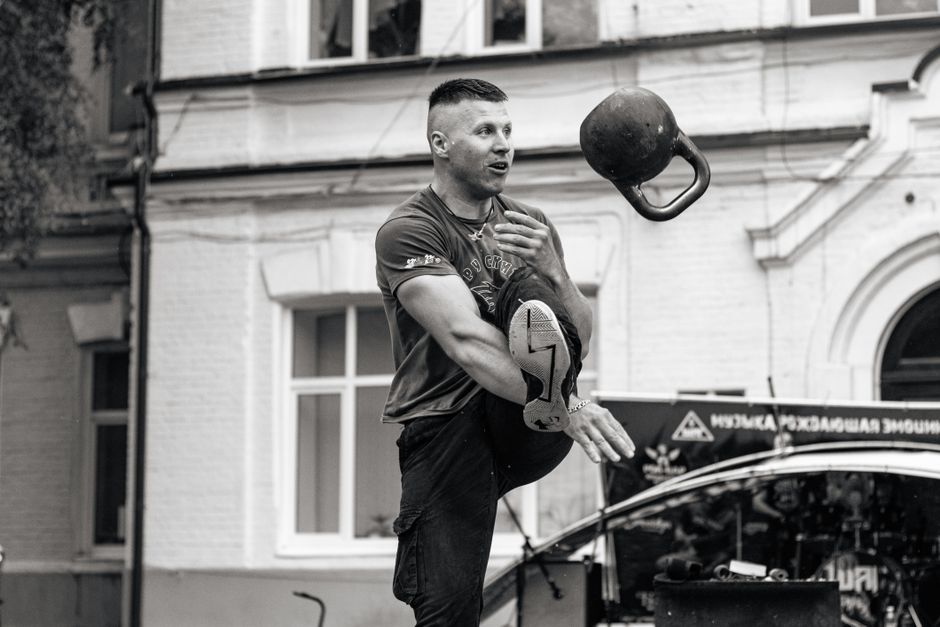 Kettlebell vs Sandbox or Strongman Training for Raw functional strength